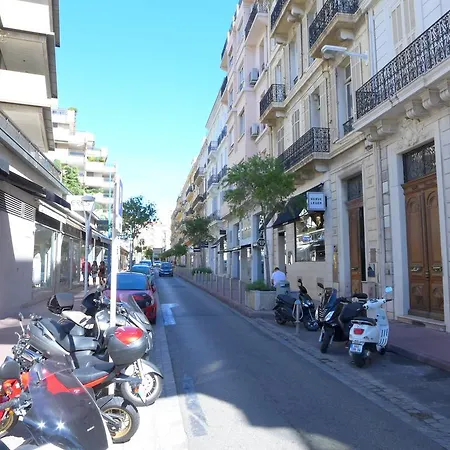 1 Bedroom Etats Unis-croisette 50 Meters From The Croisette 250 Cannes